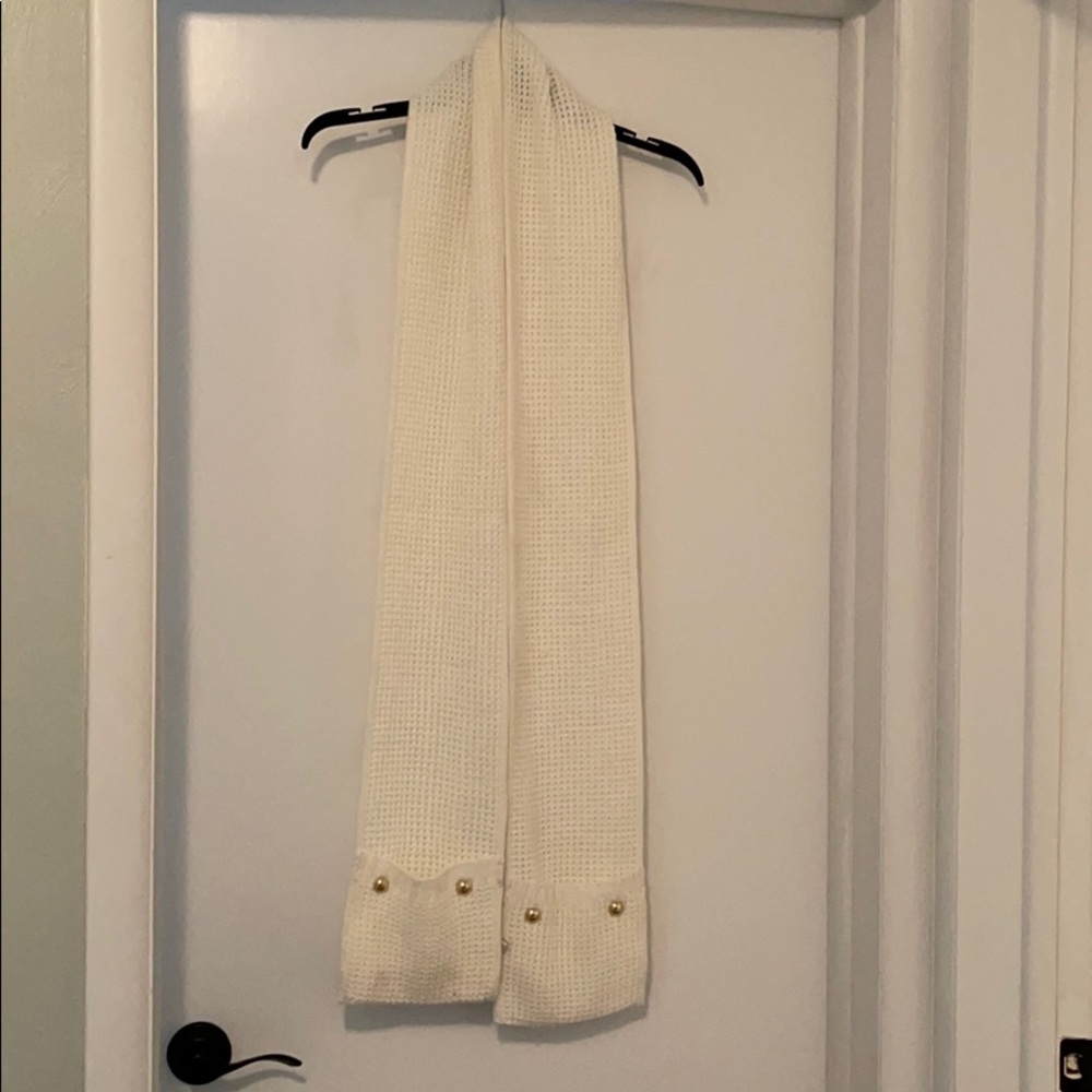 Michael kors scarf. Off white Used once.
